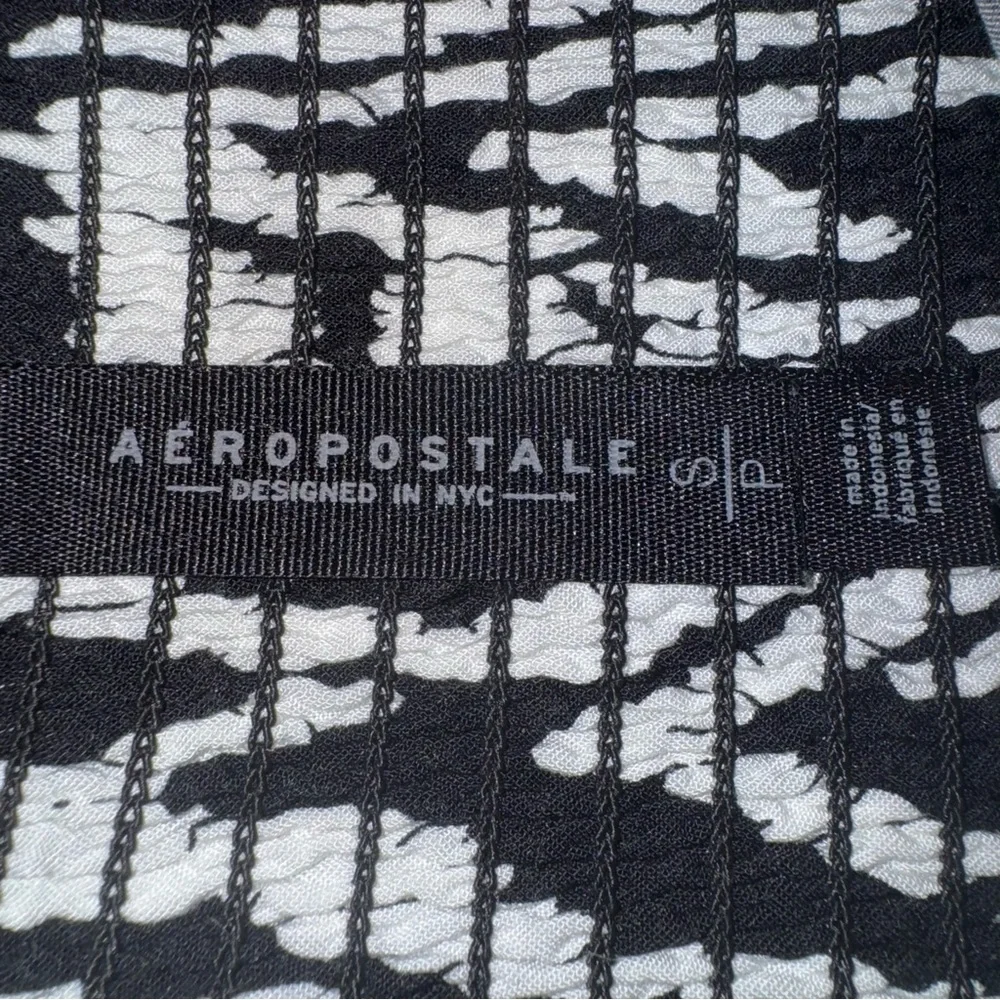 Aeropostale Dress Womens S Abstract‎ Tribal Fit & Flare Smocked Sundress Halter